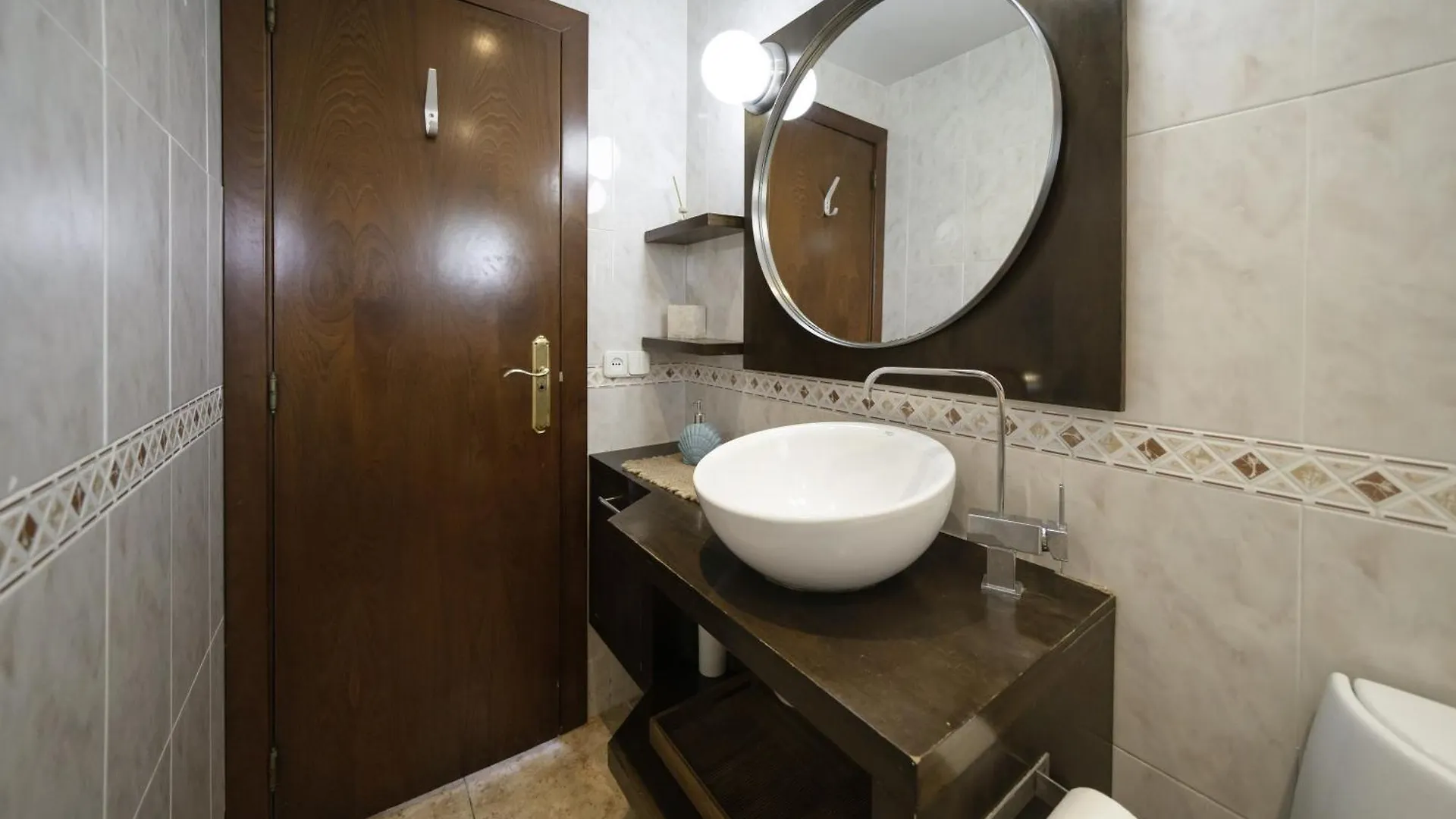 Luz Y Color En Castelldefels Apartment 0*,  Spain