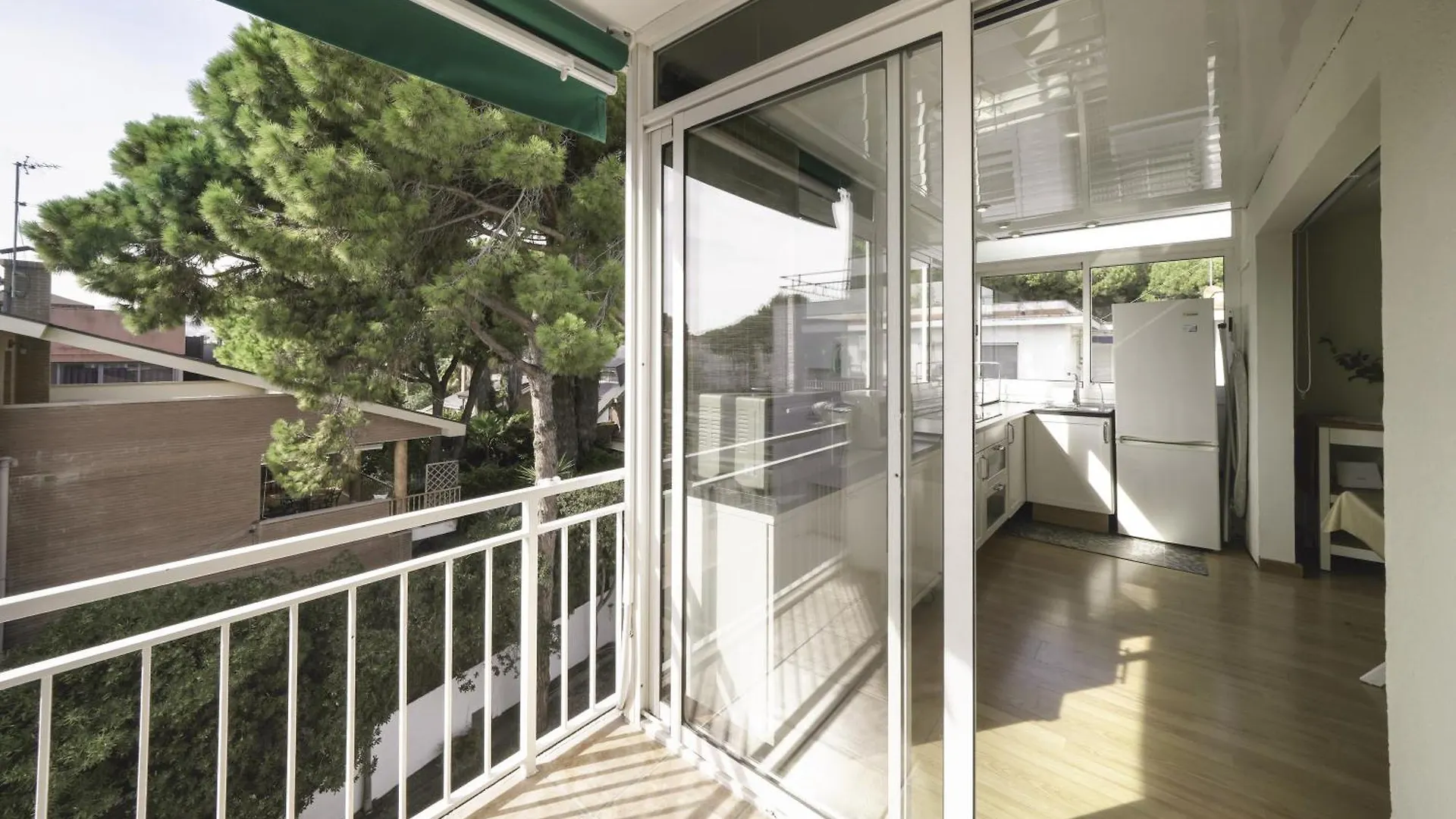 Luz Y Color En Castelldefels Apartment 0*,  Spain
